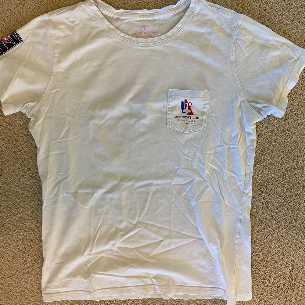 Vineyard Vines Tee